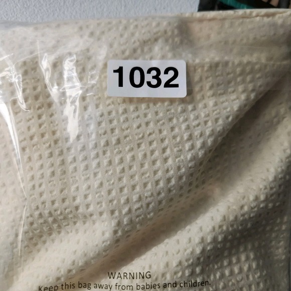 Mens FootJoy Seersucker size 34 Waffle Knit Weave Flat Front Golf Shorts - Picture 8 of 8